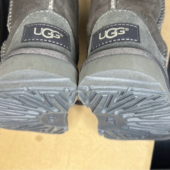 Toddler Ugg boots - Picture 7 of 7